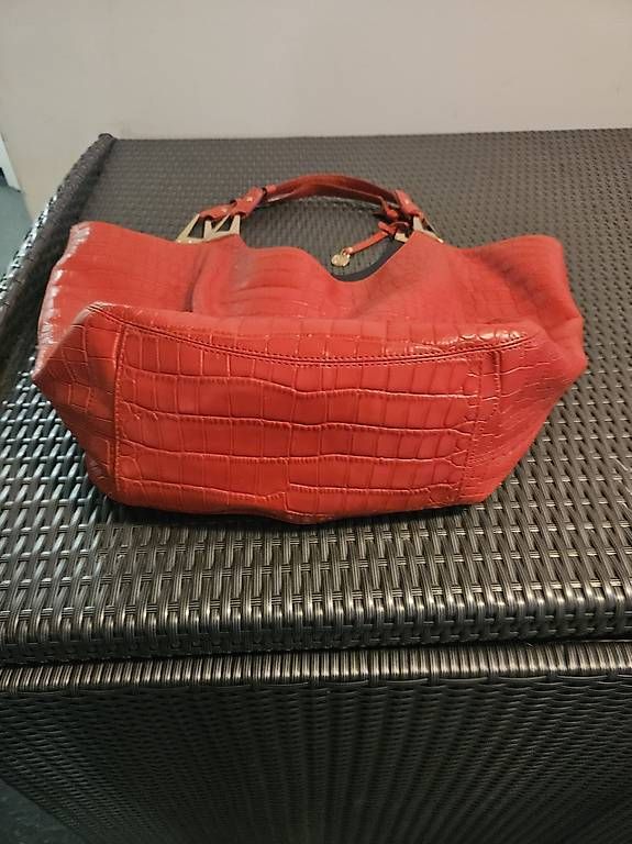 Sacs femmes: DKNY Handtasche. Neu – D'occasion à Zürich par Elena231 2