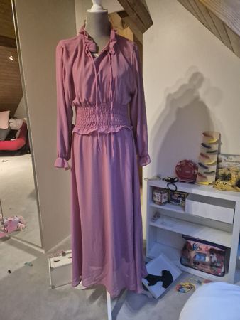 Damen Kleid rosa Langarm mit geraffter Taille neu ohne etike