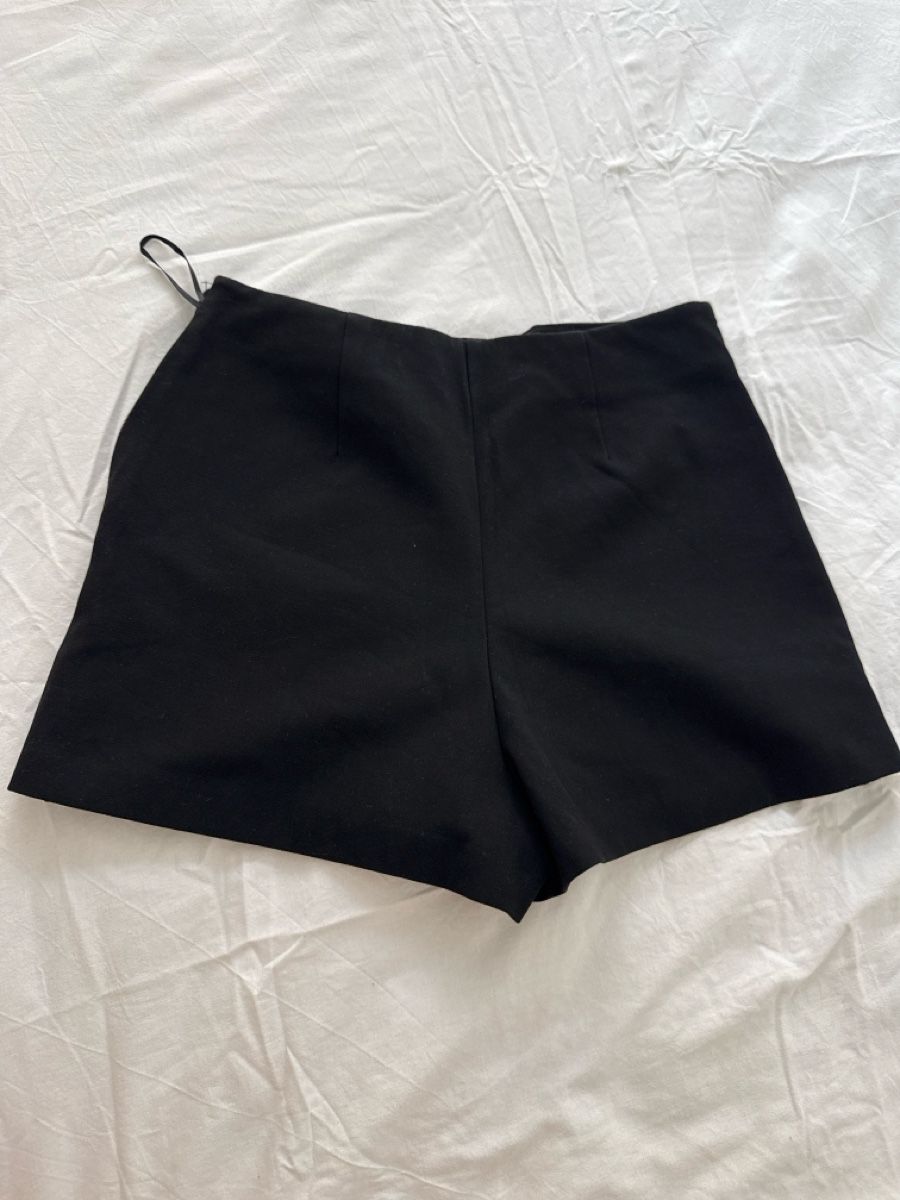 Mango Pantalons: Mango shorts – D'occasion à Nebikon par Preloved_bykelly 1