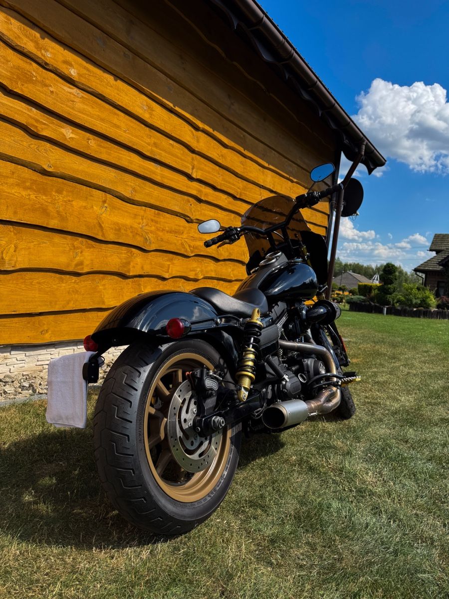 Harley-Davidson Chopper: Harley Davidson Dyna Low Rider FXDLS – Gebraucht aus Stäfa von trade-sto 1
