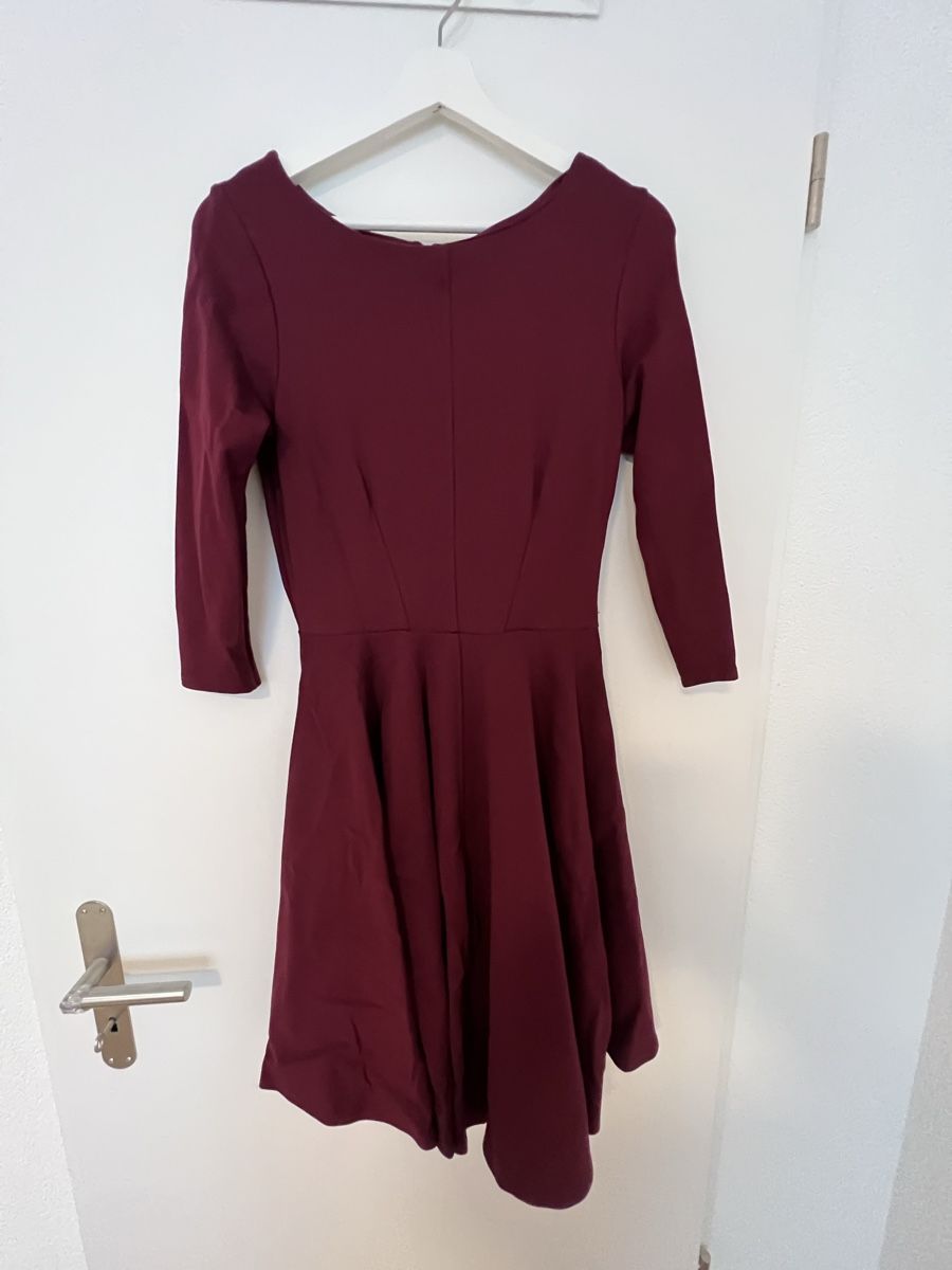 Kleider: Closet LONDON Damen Kleid – Gebraucht aus Biel/Bienne von PIP2530