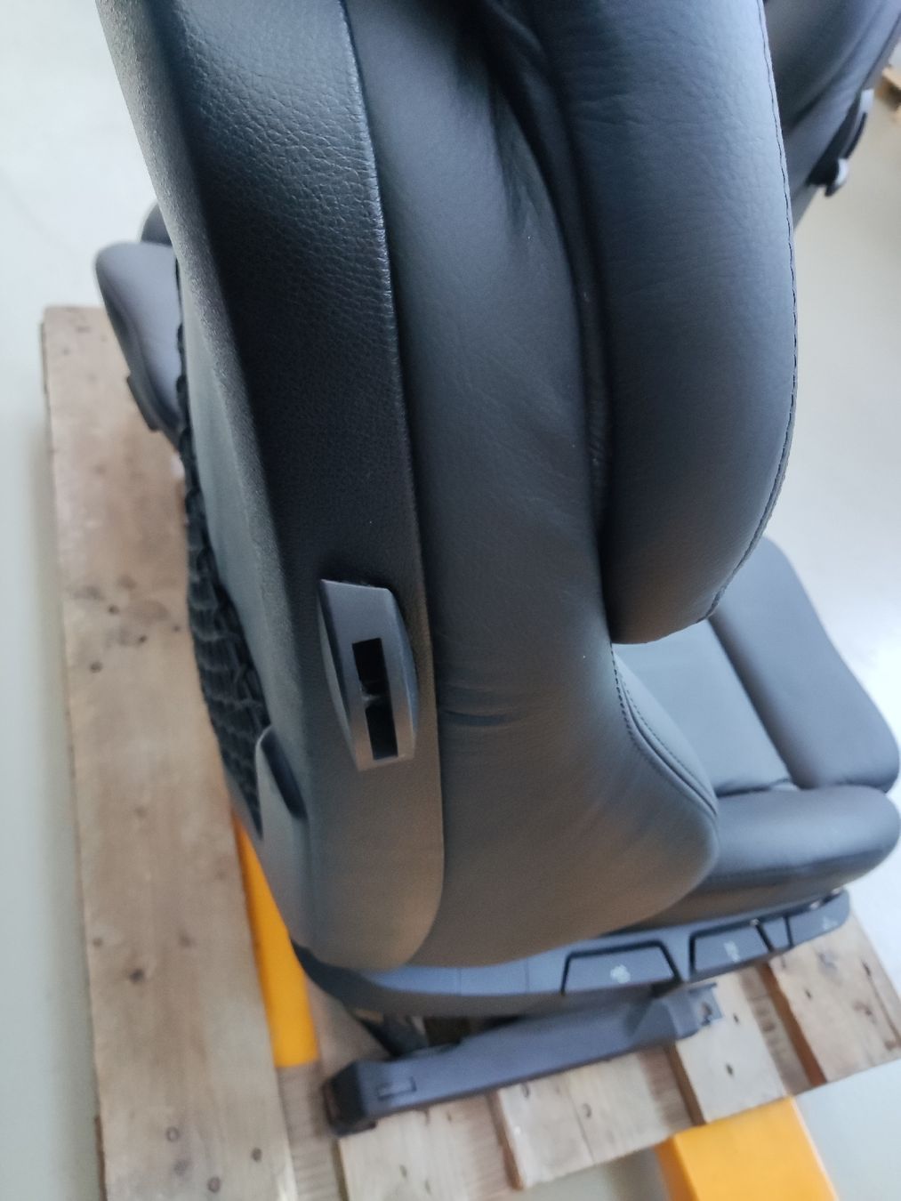 BMW Tutti pezzi di ricambio auto: BMW E36 M3 Vader Sportsitze – Nuovo (secondo la descrizione) da Gränichen venduto da Shane_Larkin 3