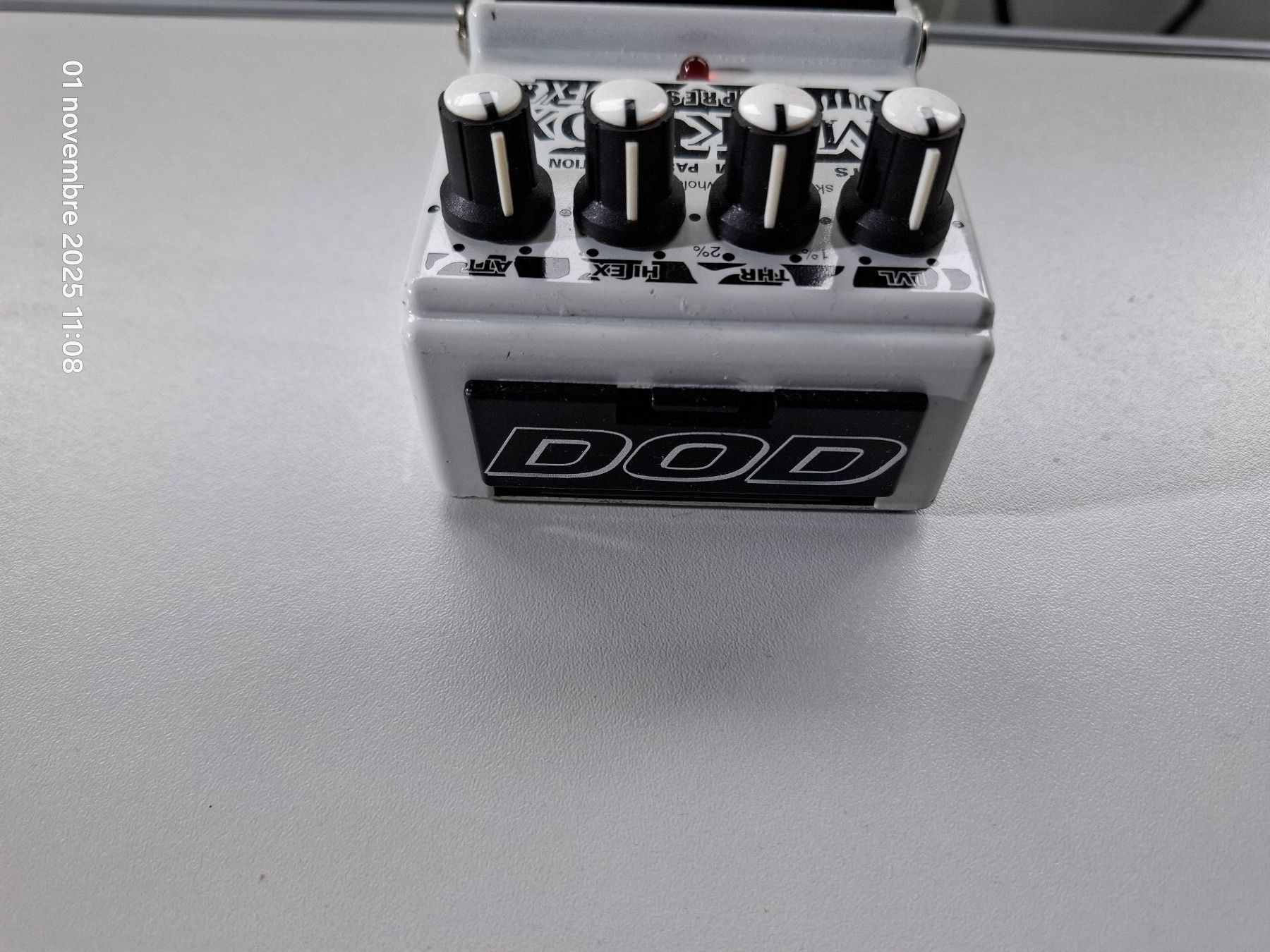 Strumenti musicali: DOD Milk Box Compressor FX84 – Usato da Yverdon-les-Bains venduto da Dan00 3