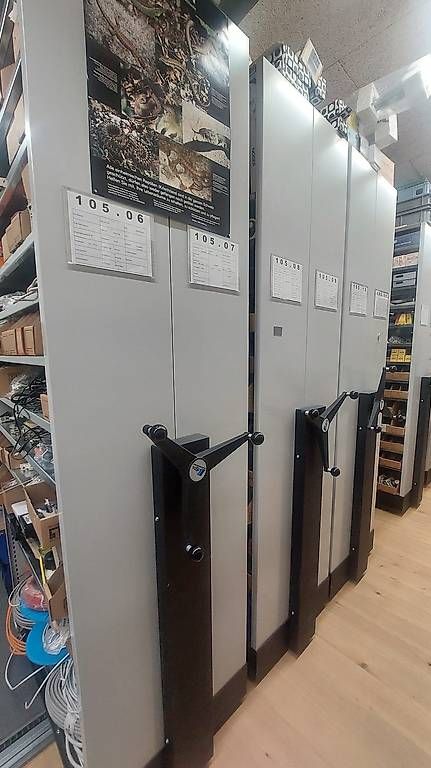 Regale: Rollregal 12 Stück – Gebraucht aus Zunzgen von swin01
