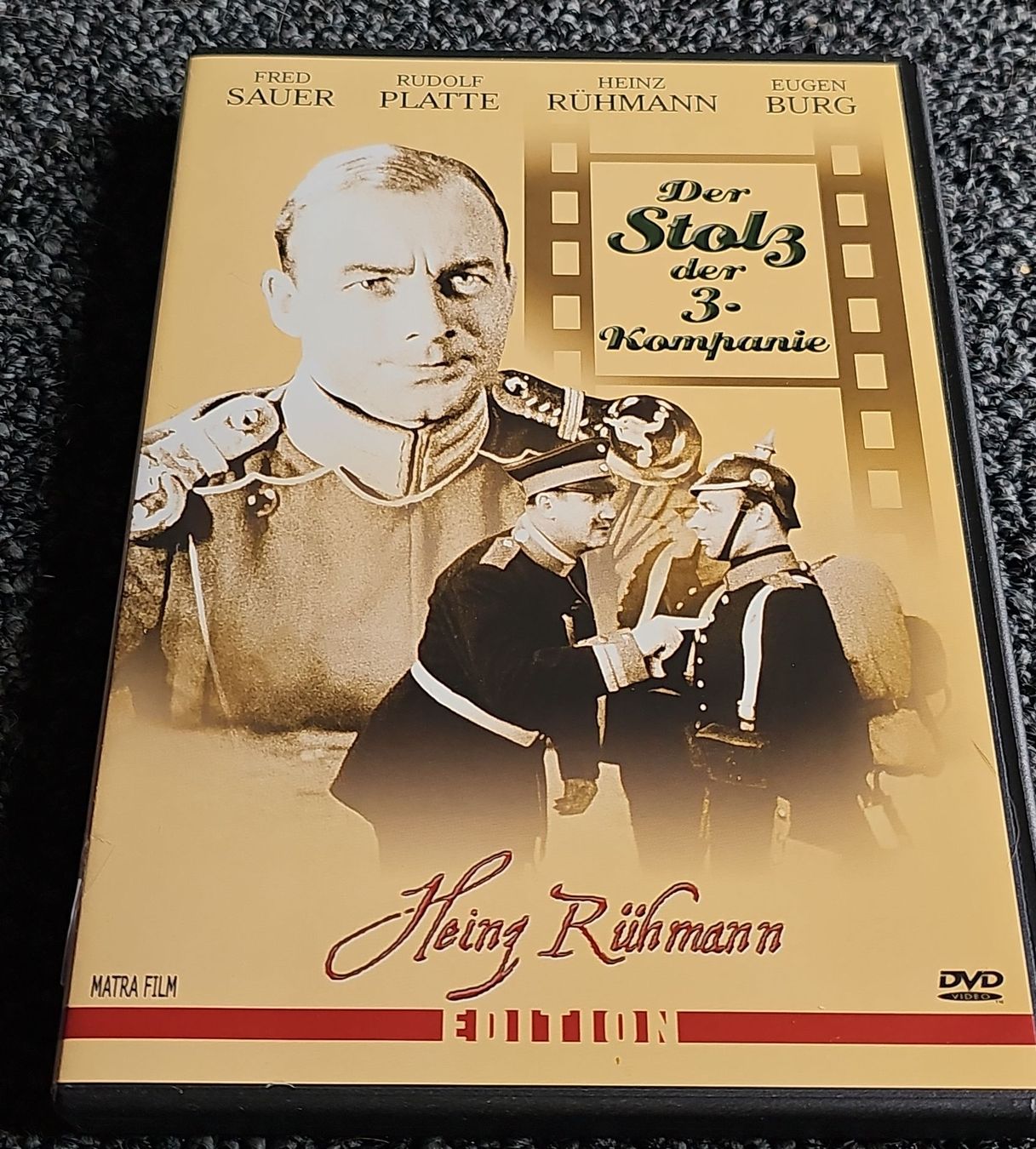 Tutti i DVDs: Der Stolz der 3. Kompanie (20592) – Usato da Ruswil venduto da jan_bxl5