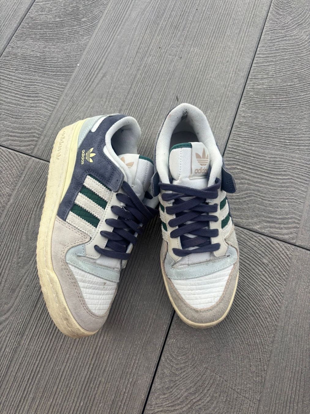 Damenschuhe: Adidas taille 40 – Gebraucht aus Matran von BeMaLe