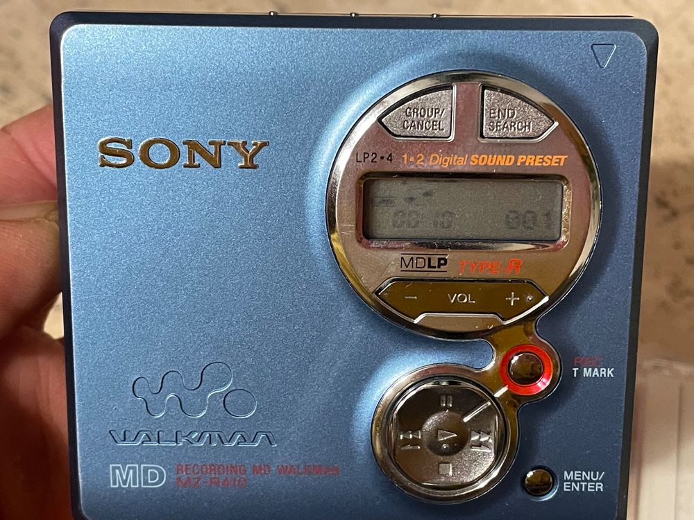 SONY mz r410 / minidisc walkman / funktioniert Kaufen auf Ricardo