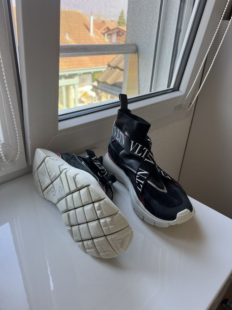 Valentino Scarpe da donna: Valentino Garavani Sneaker Gr. 36 – Usato da Niederlenz venduto da CXClouds 4