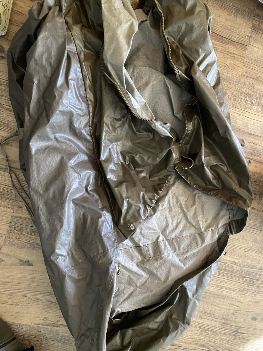 Sacchi a pelo: Militär Schlafsack – Usato da Thierachern venduto da shaun96 1