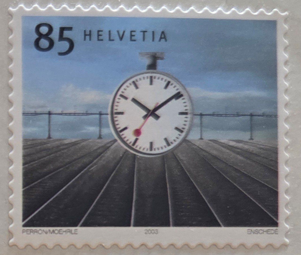 Tutti i francobolli: Serie Design Klassiker 2003, Druckverschiebung – Usato da Rickenbach SO venduto da Bytebull 4