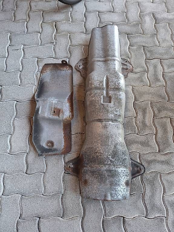 Mofas: Hitzeschild Peugeot 206 ccm – Gebraucht aus Koblenz von san_tz6q 1
