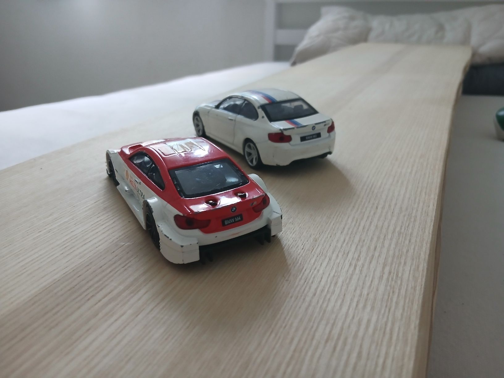 BMW Modellautos: 2 bmw model autos  – Gebraucht aus Balsthal von Marica75 1