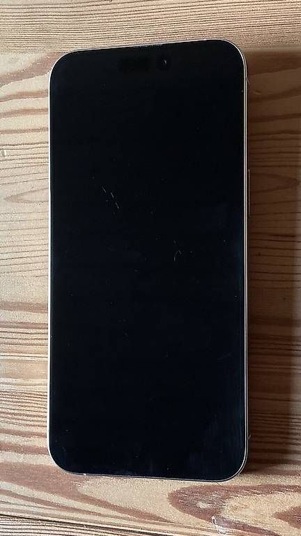 Apple Telefoni cellulari / Smartphones: iPhone 15 pro Max 256Go – Usato da Plan-les-Ouates venduto da zoe_f95t 2
