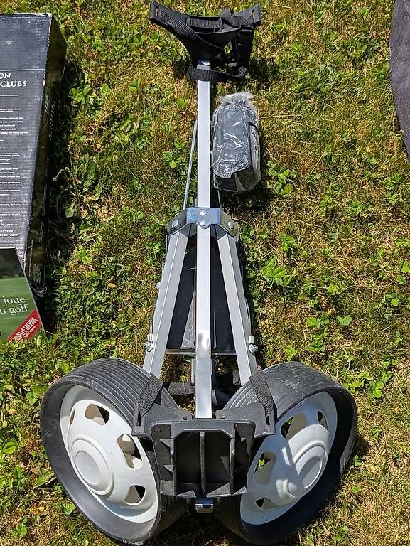 Mazze & Set: Set complet de golf pour dames débutantes NEUF – Usato da Chavornay venduto da bealil 3