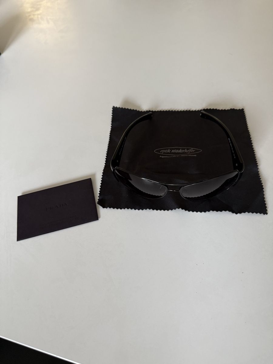 Prada Occhiali & Lenti: Prada Sonnenbrille – Nuovo (secondo la descrizione) da Menziken venduto da AdrianoM235i 2