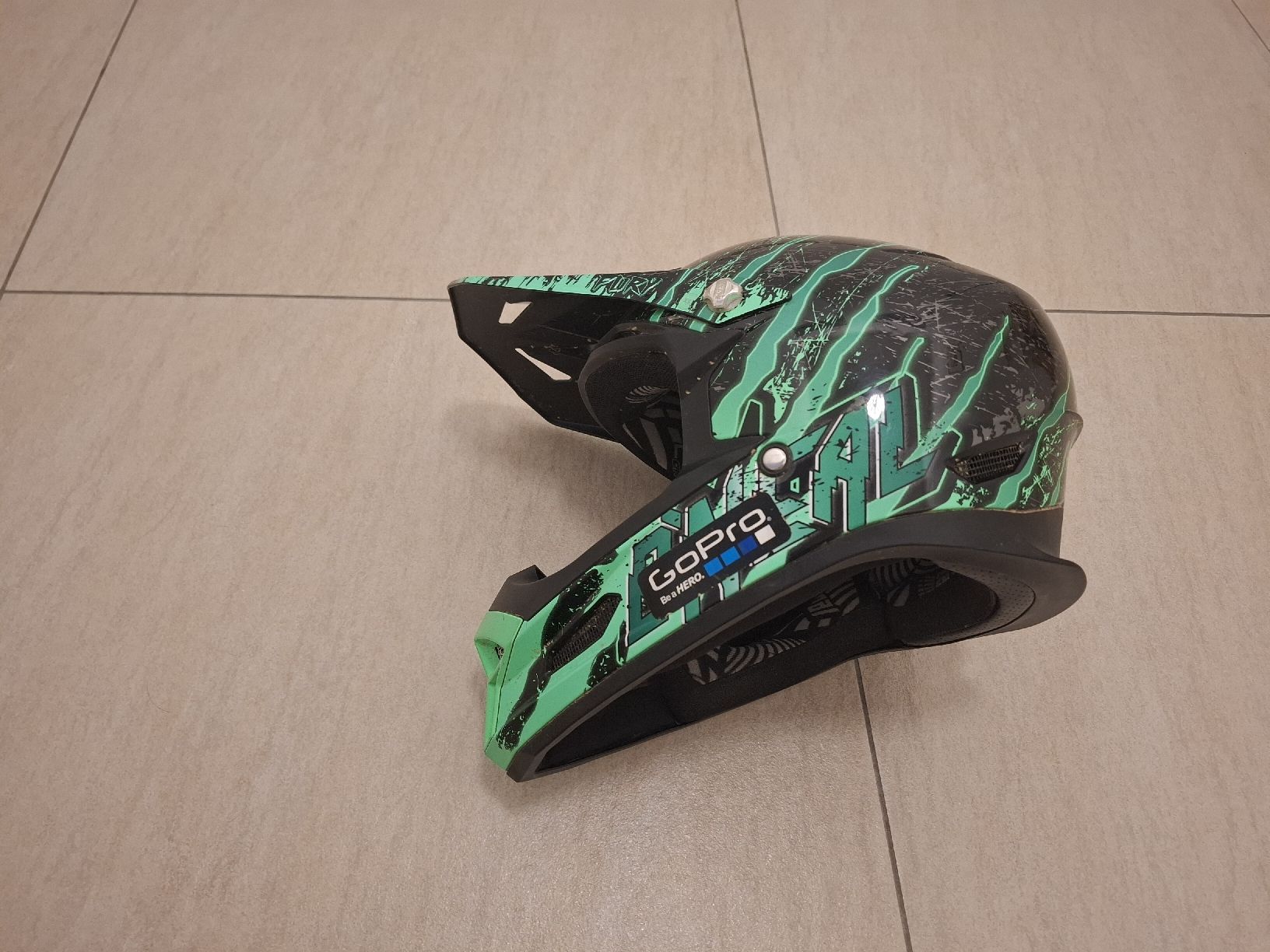 Helme: Downhill Helm – Gebraucht aus 0telfingen von Marlise06 5