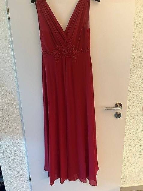 Vestiti: Festliches Kleid mit Stola – Usato da Gränichen venduto da Gora4 5