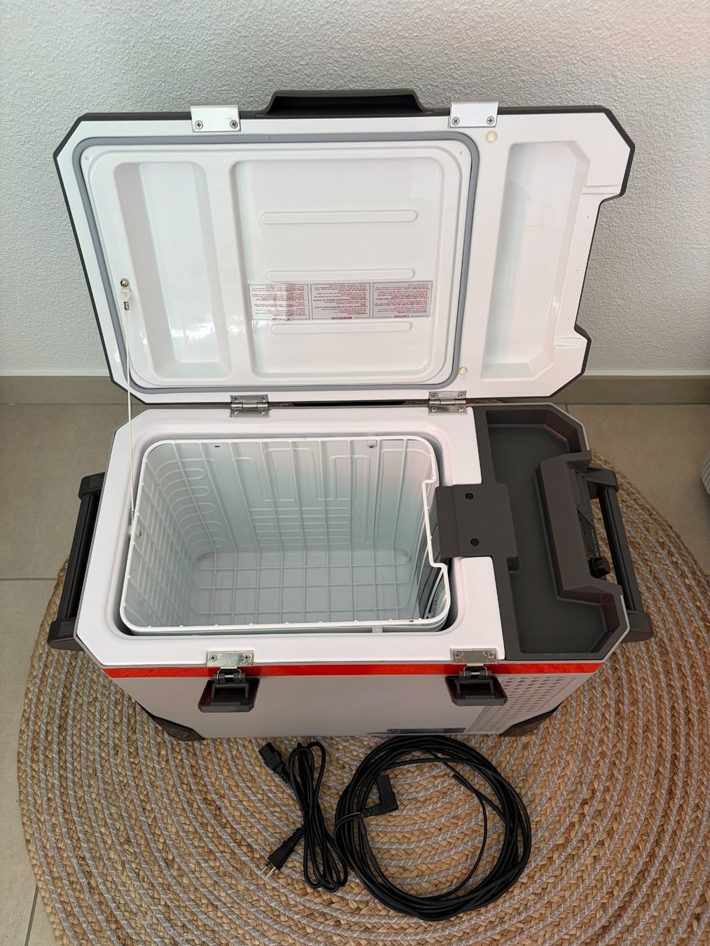 Frigoriferi: Frigo Engel MR040 - Réfrigérateur portable – Usato da Tavannes venduto da Jupaps 4