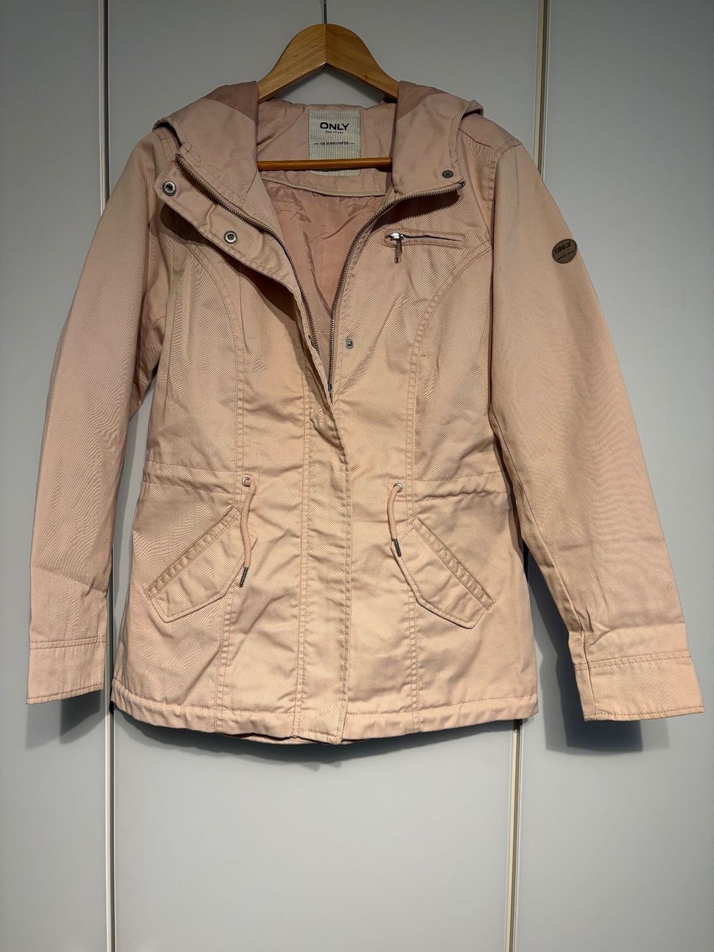 Lotti di vestiti: Kleiderpaket Damen Gr.M – Usato da Arth venduto da ssu_8v2j 2
