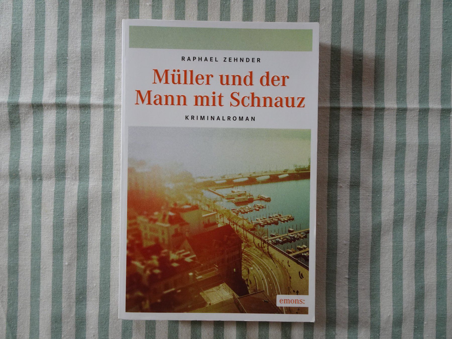 Libri: Raphael Zehnder - Müller und der Mann mit Schnauz - B152 – Usato da Küssnacht am Rigi venduto da Bookslove-Divers