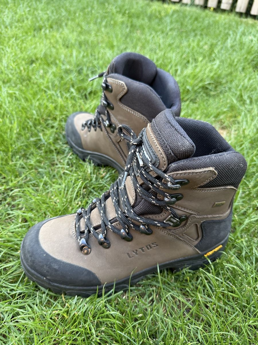 Scarpe da uomo: Lycos Wanderschuh – Usato da Lenk im Simmental venduto da Weku