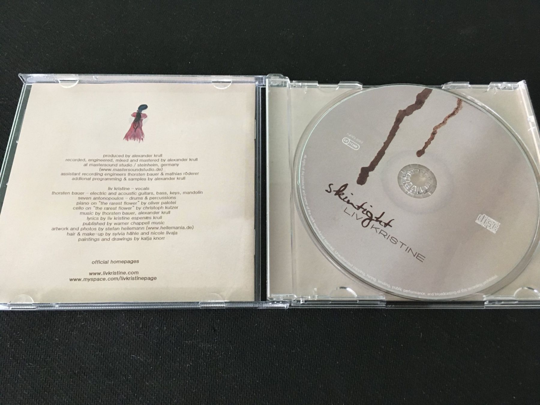 CD: Liv Kristine - Skintight -CD- – Usato da St.Gallen venduto da MedienJoe 1