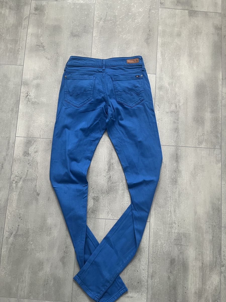 Tommy Hilfiger Jeans: Tommy Hilfiger Jeans – Nuovo (secondo la descrizione) da Othmarsingen venduto da saliwu 2