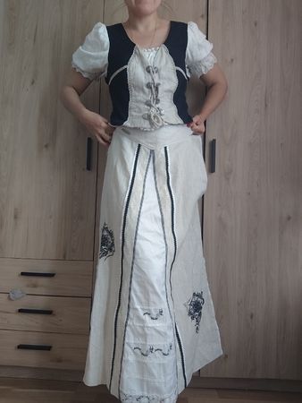 defekt Dirndl Tracht 38 Linen Dirndl skirt blouse socks
