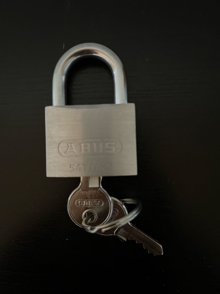 Abus Lucchetti: Abus Vorhängeschloss Schloss Titanium Türschloss – Nuovo (secondo la descrizione) da Zürich venduto da kat_2s7f 1