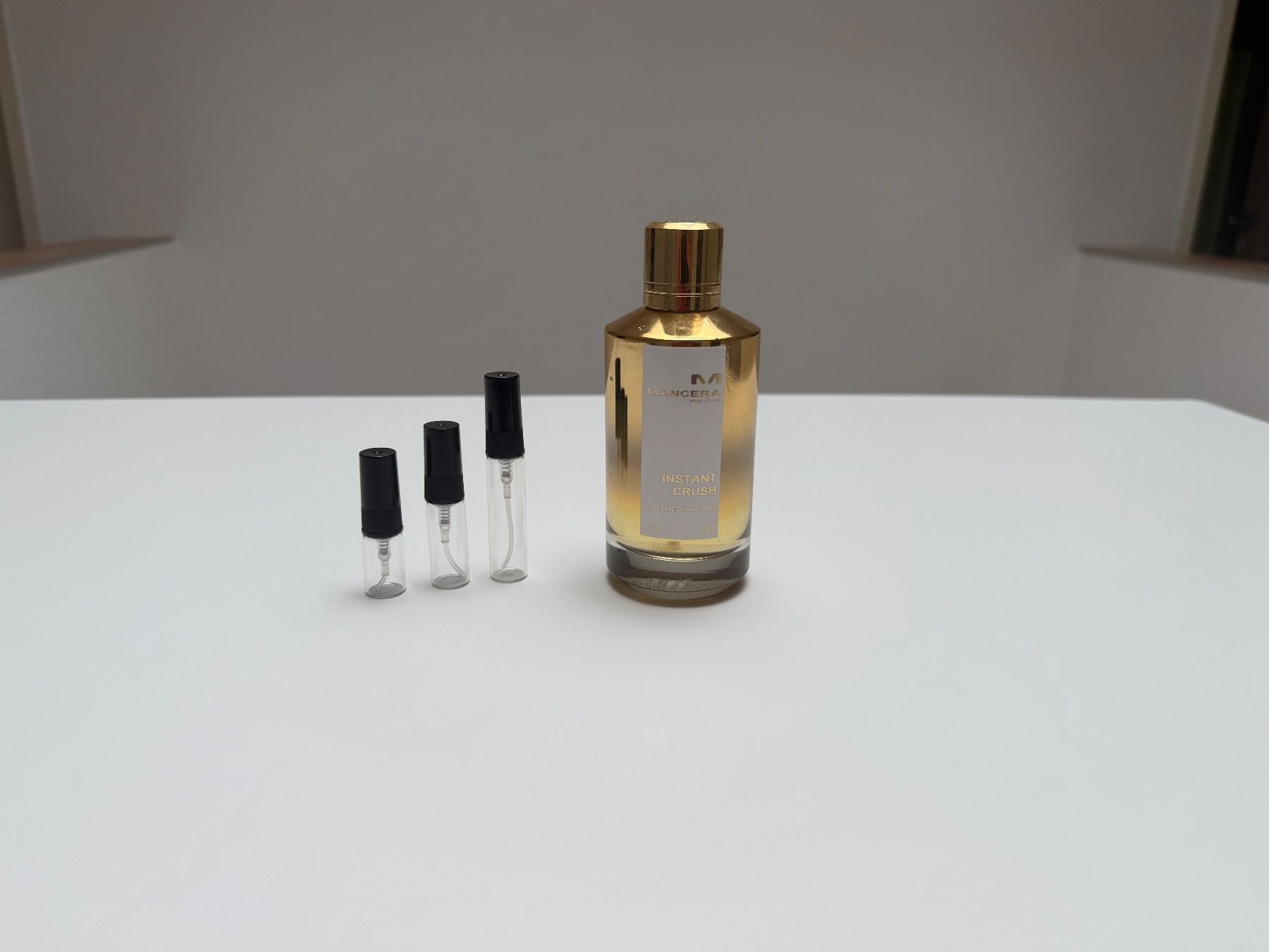 Profumi & Eau de Toilette: Mancera Instant Crush Abfüllung 2ML – Usato da Laufen venduto da pocketscents_ch
