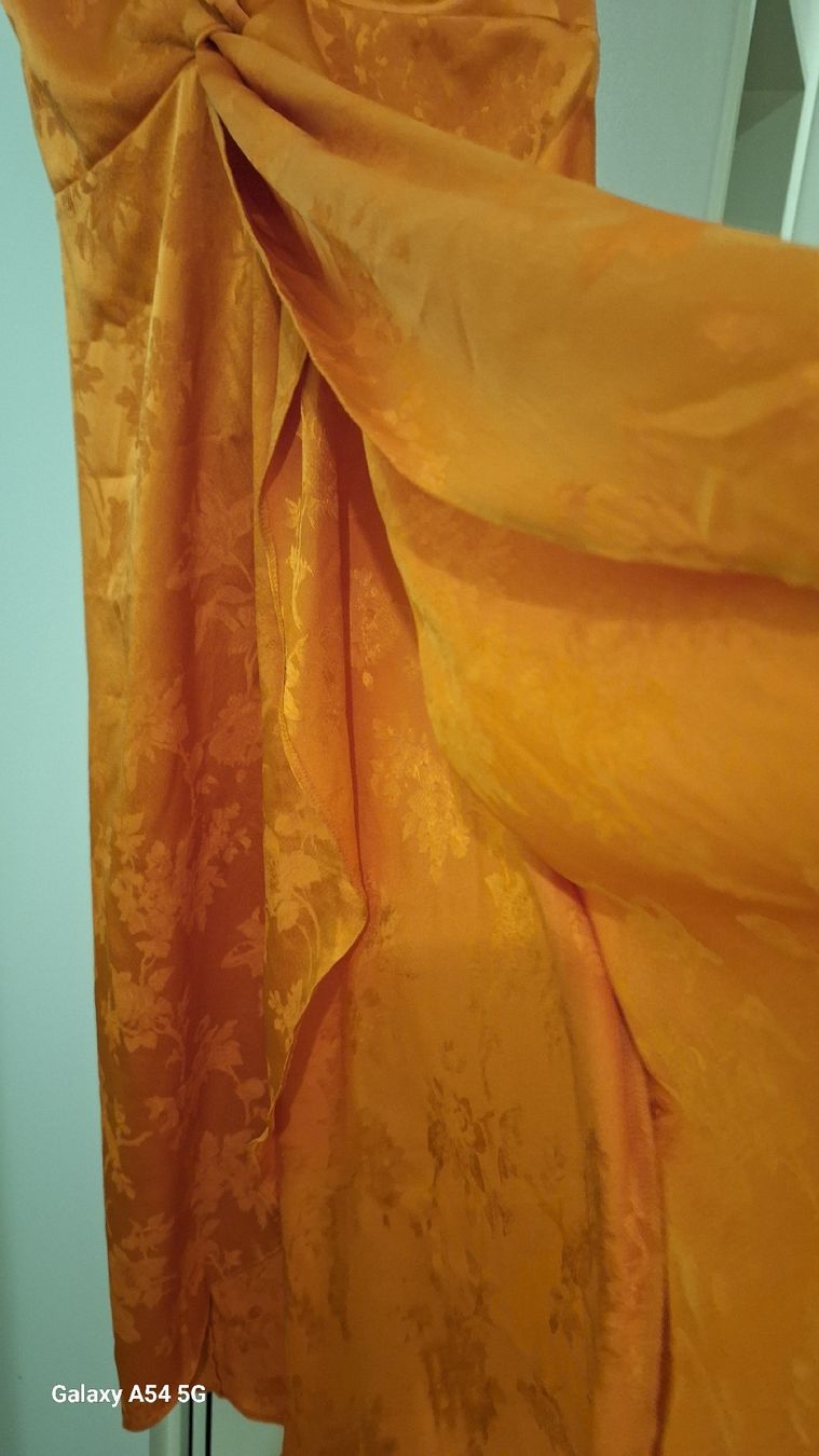Kleider: kleid – Gebraucht aus Oberglatt ZH von nat_c6k7 1