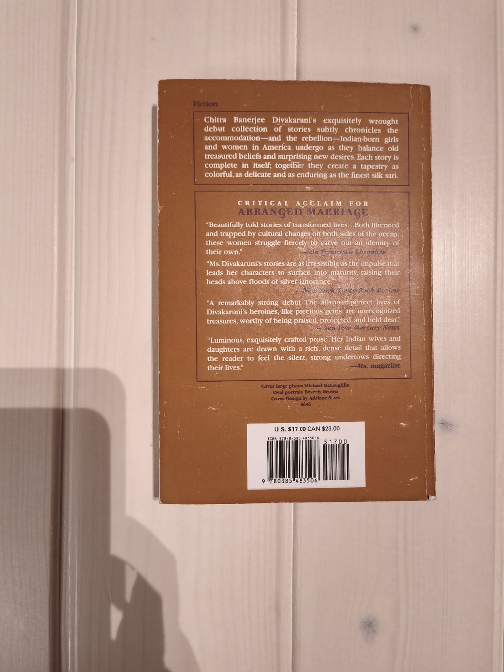 Libri: Chitra Banerjee Divakaruni: Arranged Marriage – Nuovo (secondo la descrizione) da Obfelden venduto da sel_7s58 1