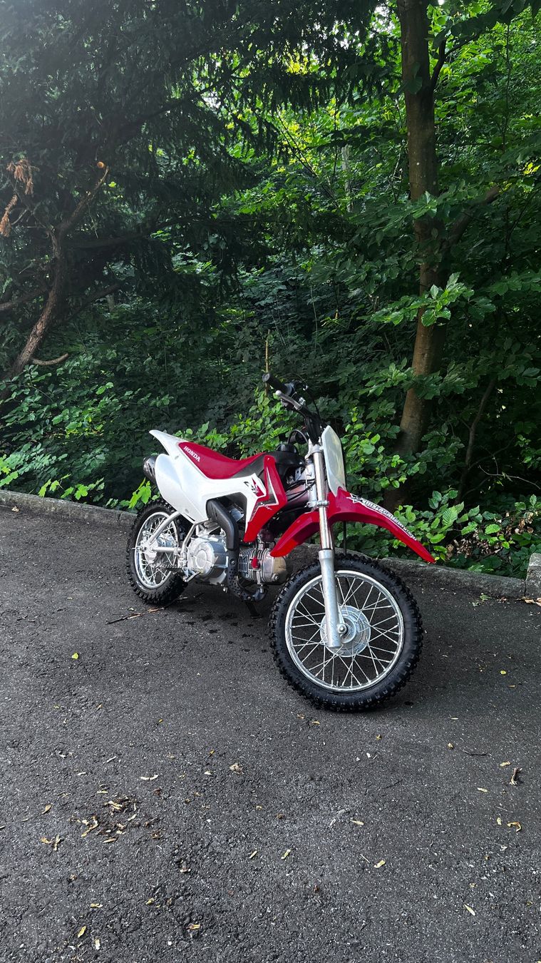 Honda Enduro: Honda CRF 110F – Usato da zürich venduto da landy88