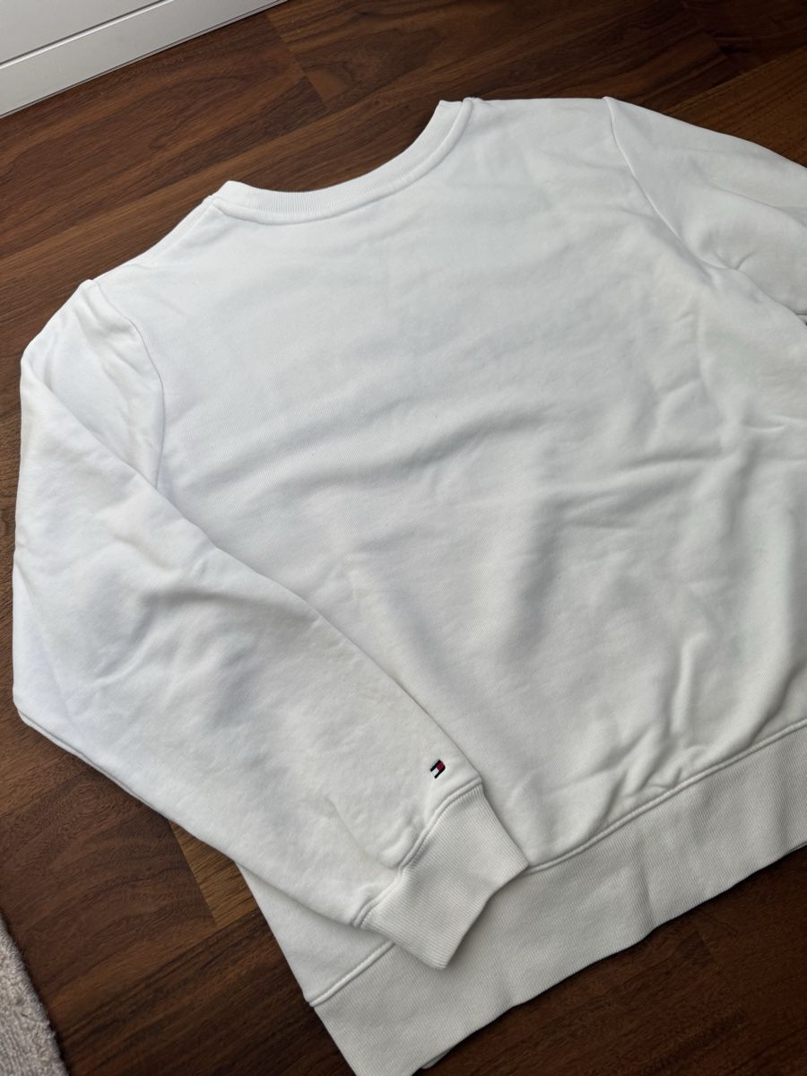 Tommy Hilfiger Maglioni & Felpe: Tommy Hilfiger Pullover – Usato da Triesenberg venduto da Laubella 1