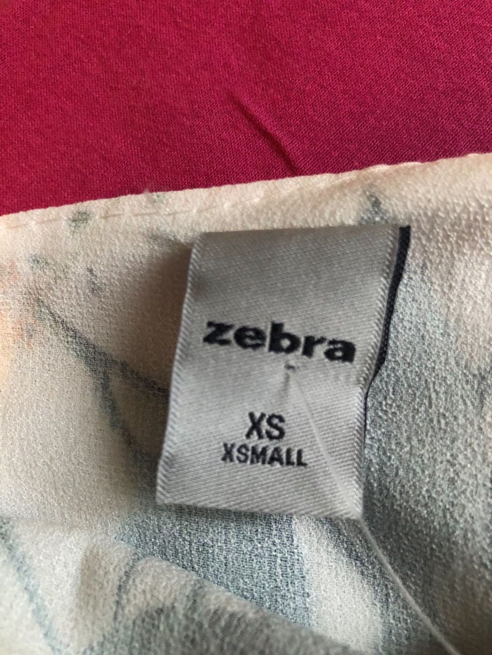 Blusen: Blumenbluse – Neu (gemäss Beschreibung) aus Gamprin von Minabal 3