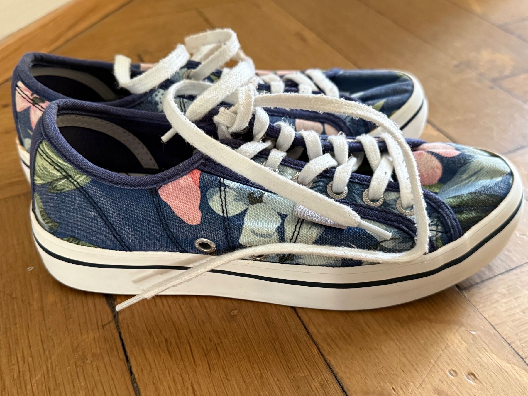 Pepe Jeans Scarpe da donna: Pepe Jeans Blumen Sneaker, Grösse 36 – Usato da Basel venduto da zukk_