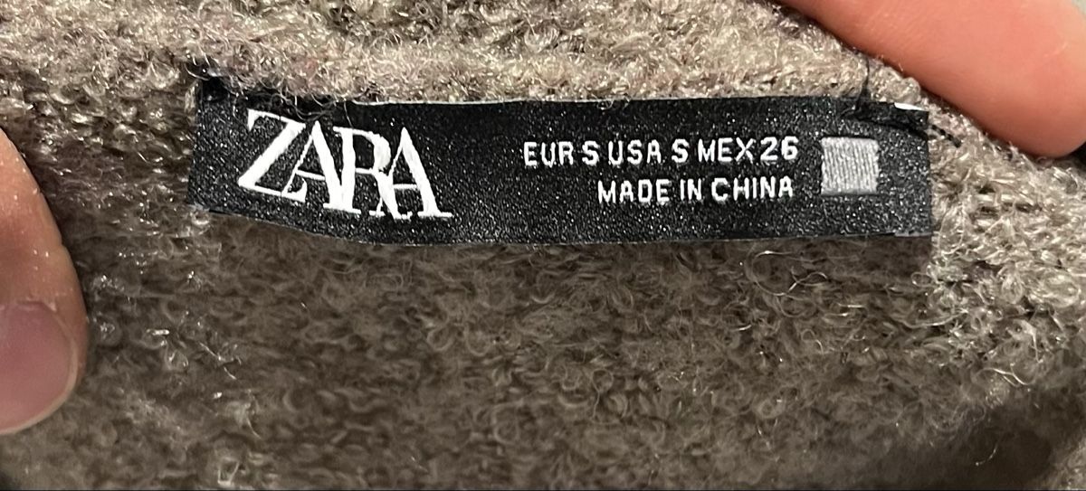 Zara Gilet & Giacche senza maniche: ZARA Strick-Pullunder, Grösse S – Usato da Dübendorf venduto da TOezdemir 1