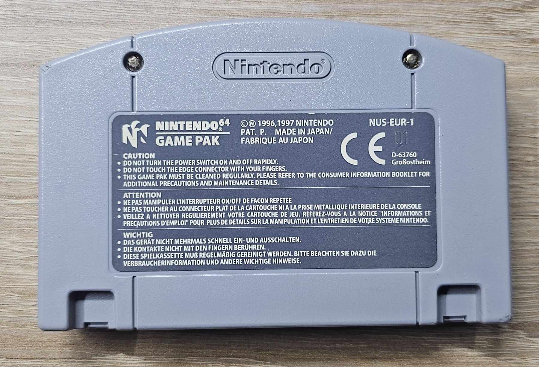 Nintendo Giochi: Nintendo 64 Spiel -- Super Smash Bros -- Kultgame! – Usato da Ochlenberg venduto da on3x 1