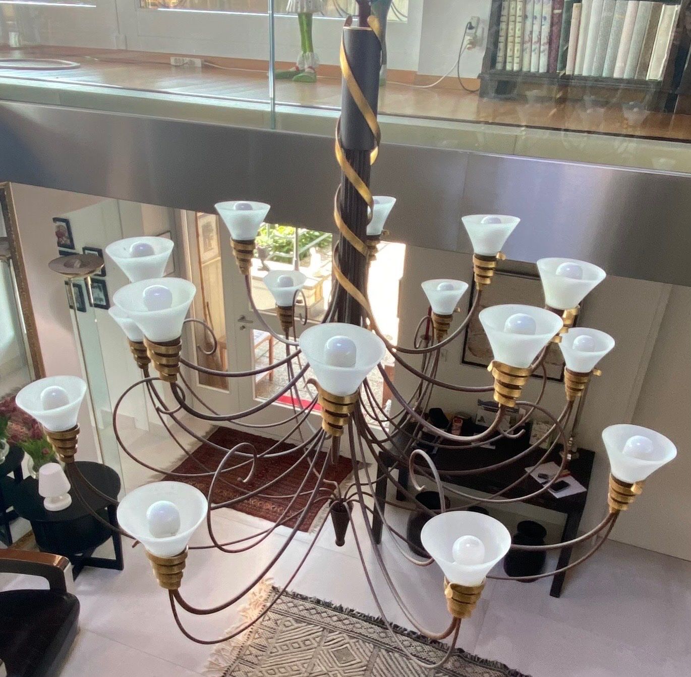 Lampade: grand lustre à 16 branches – Usato da Romont FR venduto da jeanne110