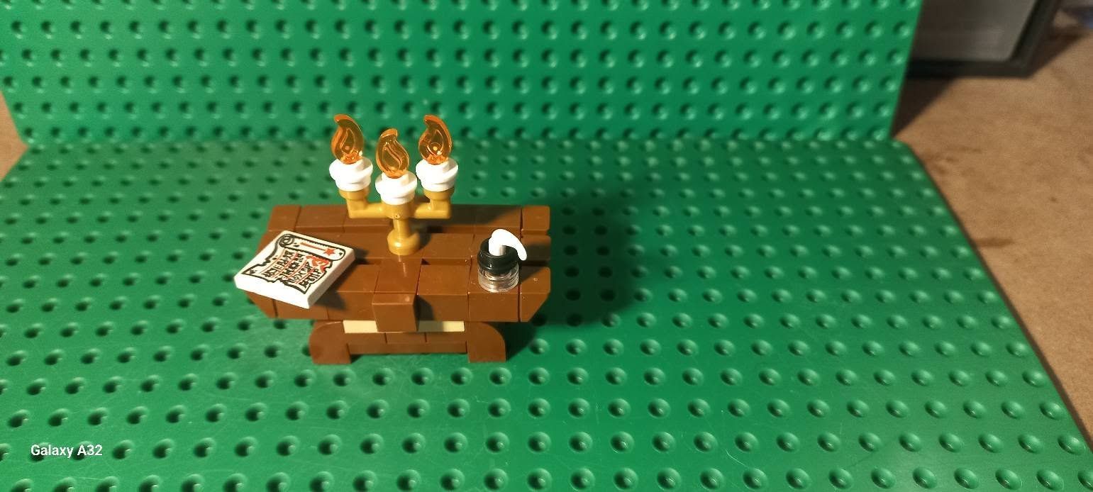 Lego Jouets: Ensemble de 5 petits set Lego médiéval – D'occasion à La tour de treme par Legocreation82 5