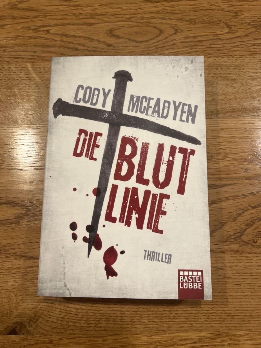 Libri: Cody McFadyen - Die Blutlinie – Usato da Winterthur venduto da ell_22rh