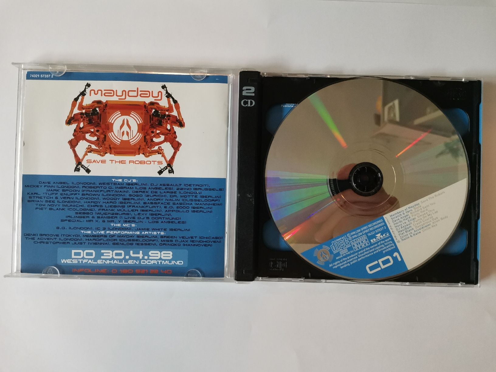 CDs: Mayday Save the Robots CD 2CD Compilation 1998 – Gebraucht aus St. Antoni von AJTurner 2