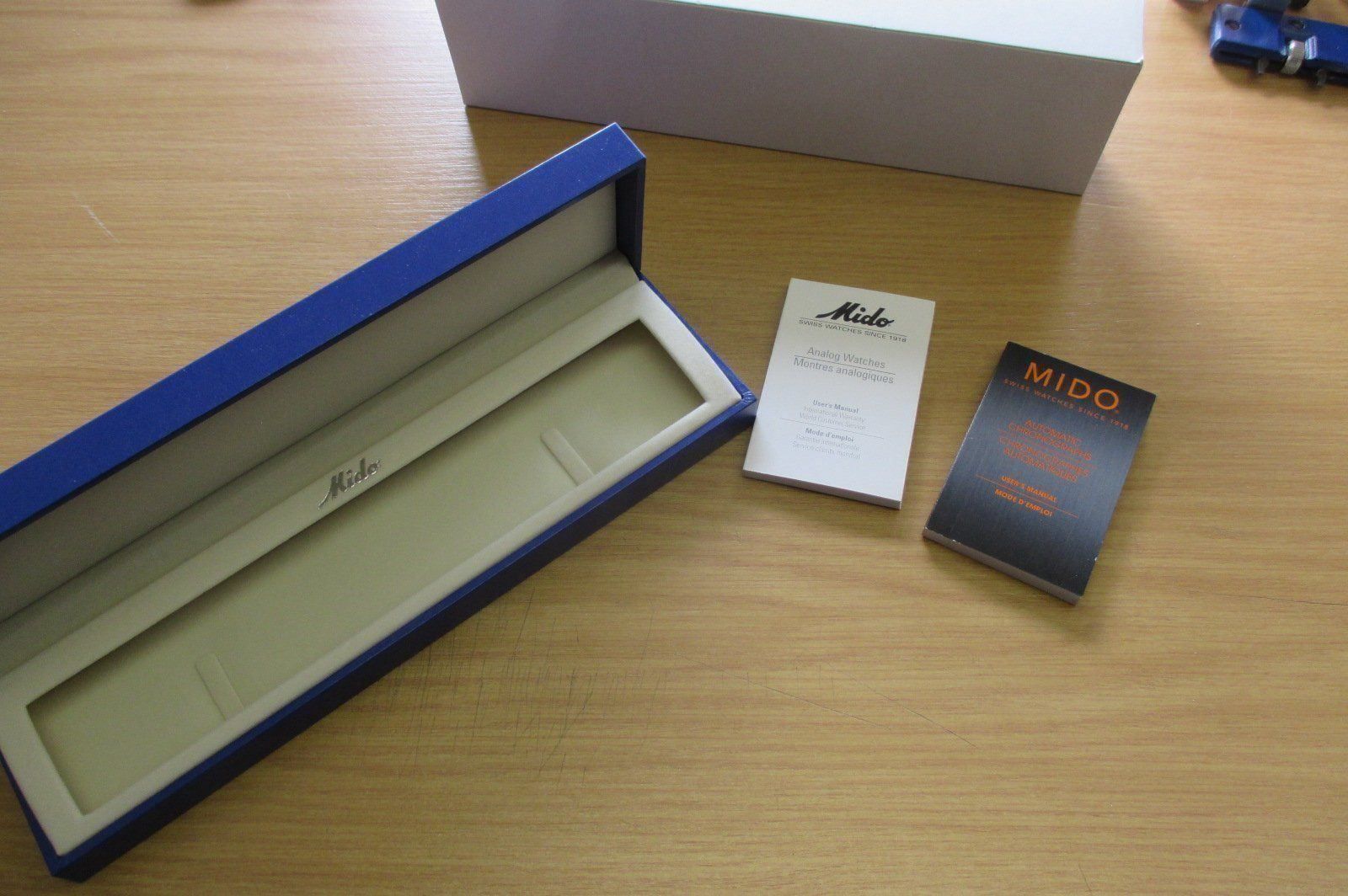 Mido Orologi: Mido Uhrenbox lange Version,neu, Papiere – Nuovo (secondo la descrizione) da Grenchen venduto da elibethma