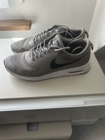 Nike Thea Turnschuhe grau Grösse 40 guter Zustand