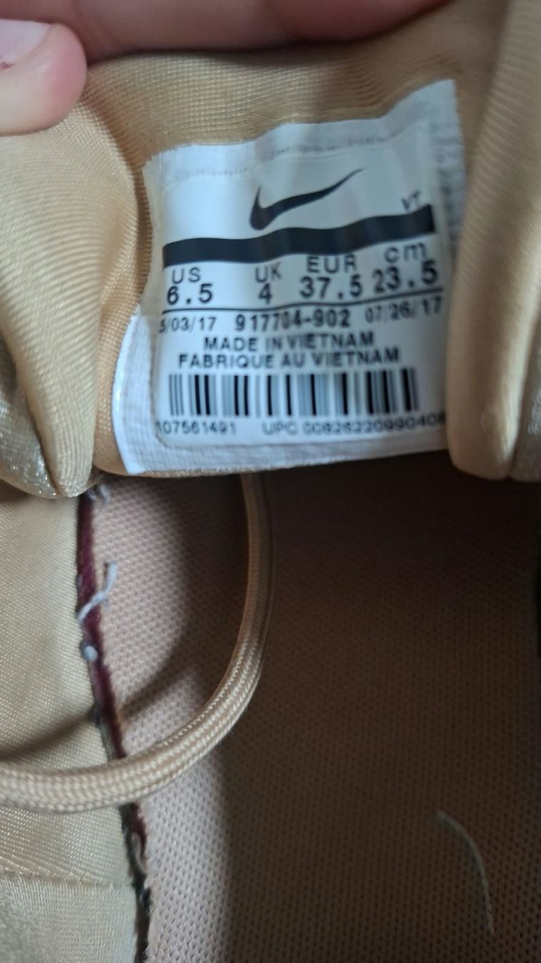 Nike Chaussures femmes: Nike  – D'occasion à Trimbach par Ale-07 1