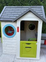 Spielhaus Smoby für Kinder, gut erhalten, mit Tisch