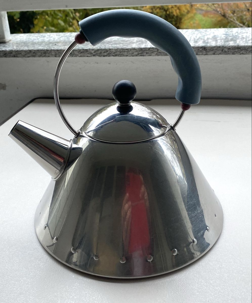 Alessi Bollitori: Alessi  Wasserkocher – Usato da St. Gallen venduto da pyramide071 2
