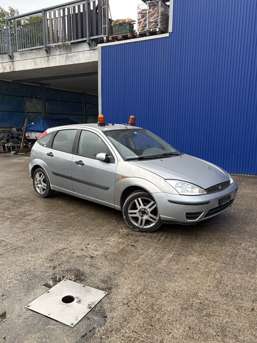 Ford Autos: Ford Focus – Gebraucht aus Otelfingen von Industriegeni