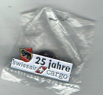 Swissair Placchette & Badge: Swissair Cargo 25 Jahre – Nuovo e nell'imballaggio originale da Hinterkappelen venduto da Schampus