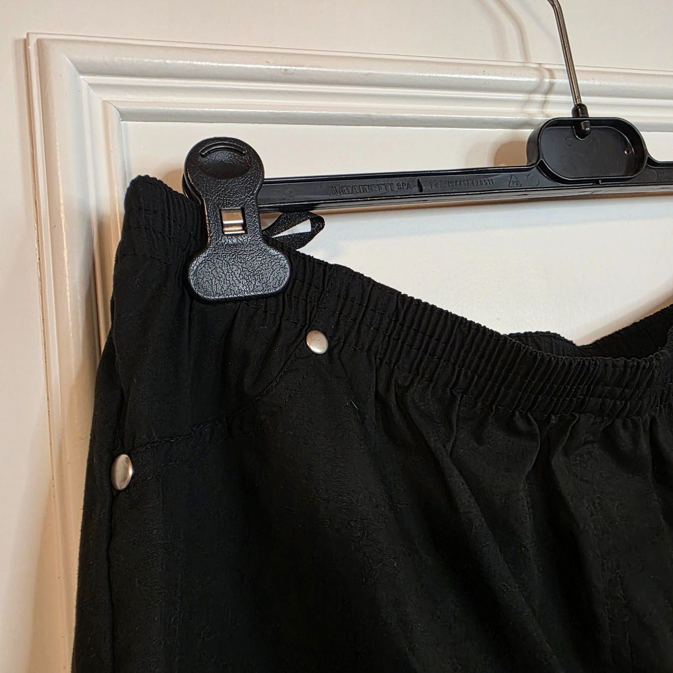 Pantaloni: Kingfield 3/4 Hose Schwarz Gr. 50 – Usato da Wald ZH venduto da CapLux 2